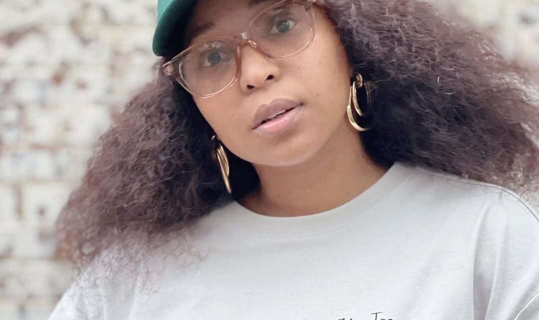 Rorisang Thandekiso Biography: Husband, Age, Parents, Illness, Net Worth, Baby, Songs, Sister, Band Partner Rorisang Thandekiso Biography: Husband, Age, Parents, Illness, Net Worth, Baby, Songs, Sister, Band Partner