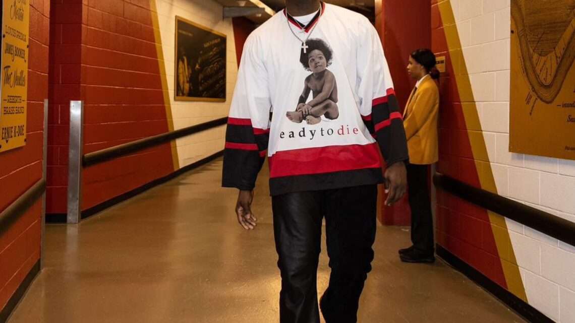 Zion Williamson Biography: Age, Girlfriend, Child, Net Worth, Salary, Contract, Height, Parents, Injury Zion Williamson Biography: Age, Girlfriend, Child, Net Worth, Salary, Contract, Height, Parents, Injury