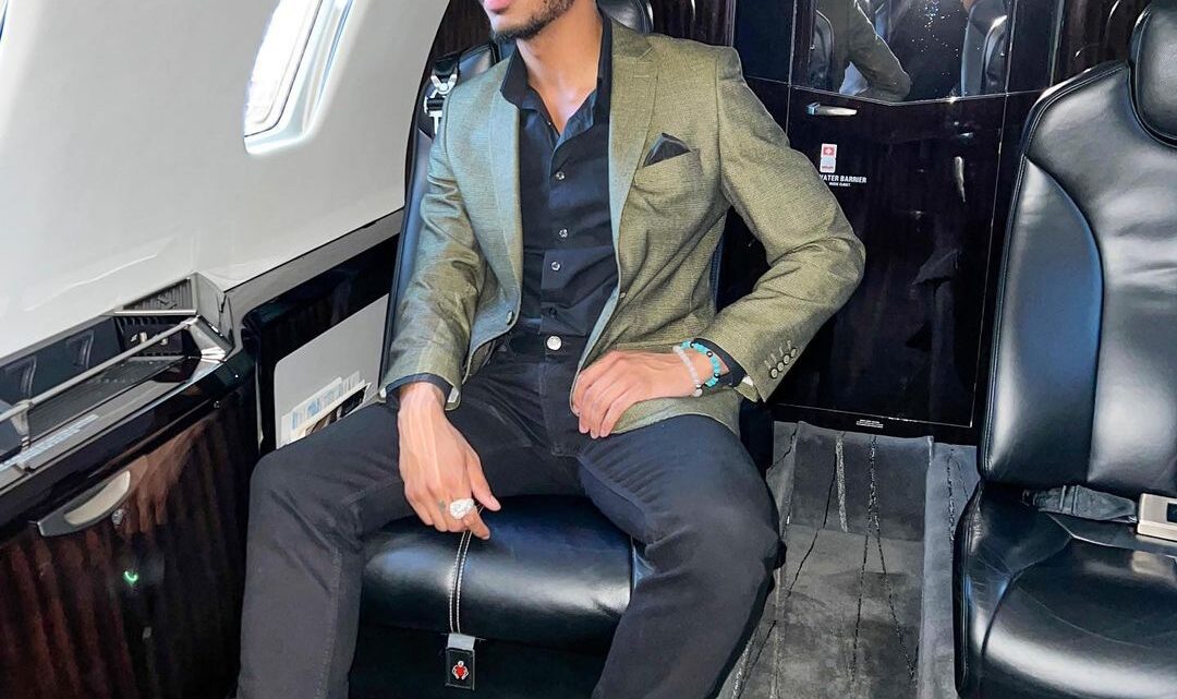 Floyd Mayweather Jr.’s son Devion Cromwell Biography: Age, Height, Instagram, Net Worth, Mom, Girlfriend Floyd Mayweather Jr.’s son Devion Cromwell Biography: Age, Height, Instagram, Net Worth, Mom, Girlfriend