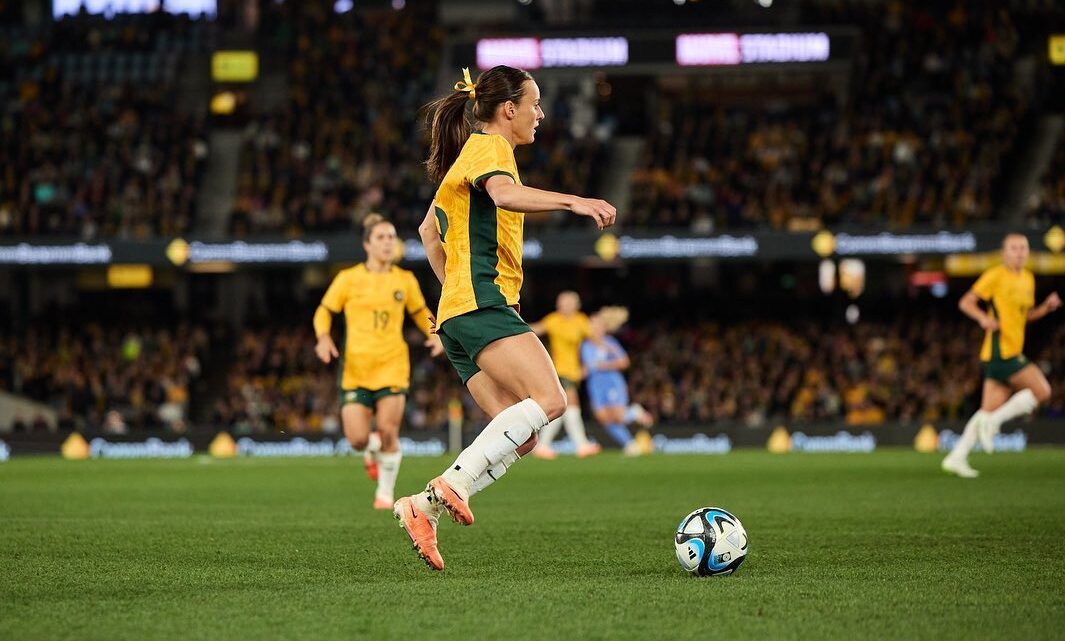 Hayley Raso Biography: Stats, Age, Partner, Net Worth, Salary, Height, Parents, Injury, Position, Twitter Hayley Raso Biography: Stats, Age, Partner, Net Worth, Salary, Height, Parents, Injury, Position, Twitter