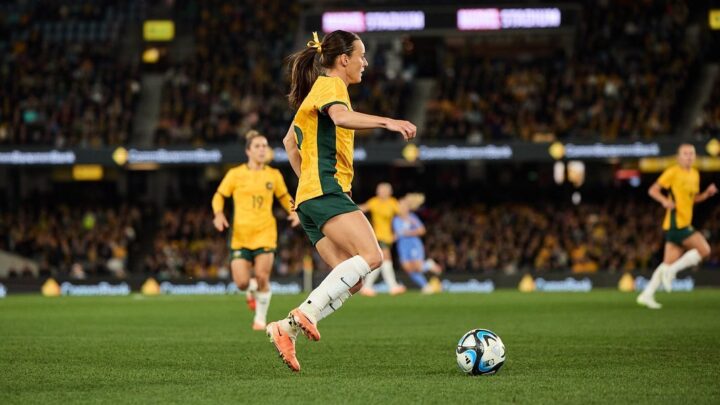 Hayley Raso Biography: Stats, Age, Partner, Net Worth, Salary, Height, Parents, Injury, Position, Twitter
