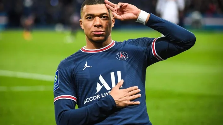 Kylian Mbappé Biography: Wife, Age, Stats, Net Worth, Salary, Height, Games Videos, Parents, Siblings