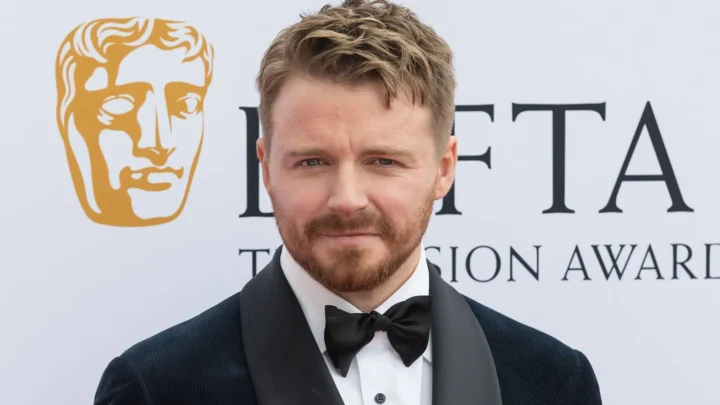 Jack Lowden Biography: Wife, Age, Height, Net Worth, Relationships, Movies, TV Shows, Instagram, Girlfriend