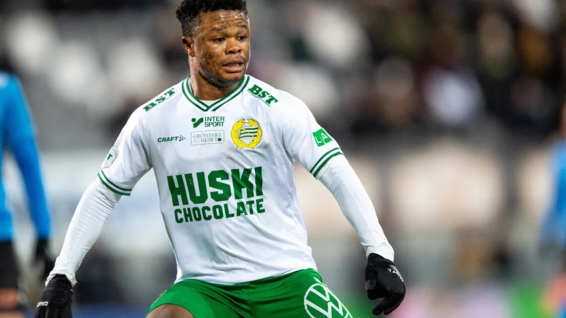 Akinkunmi Amoo Biography: Age, Salary, Net Worth, Cars, Wife, Injury, House, Instagram, Stats, Transfer Akinkunmi Amoo Biography: Age, Salary, Net Worth, Cars, Wife, Injury, House, Instagram, Stats, Transfer