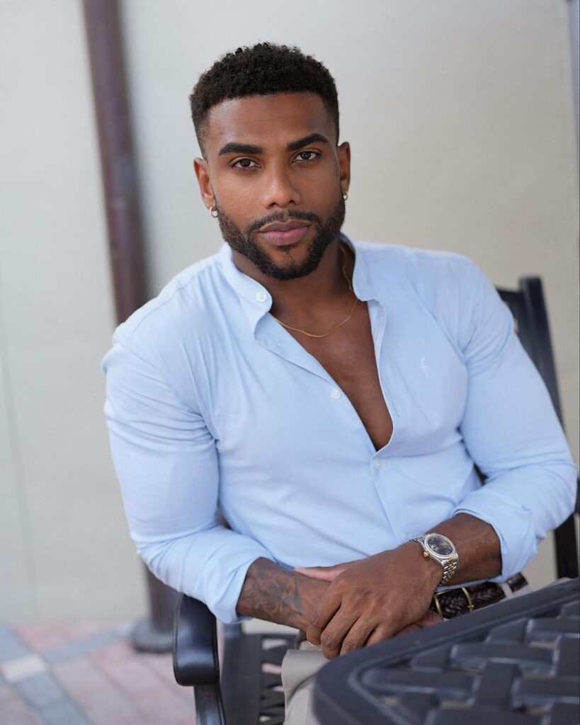 Austin Dunham Biography: Wife, Net Worth, Height, Age, YouTube, Instagram, Workout, Vlogs