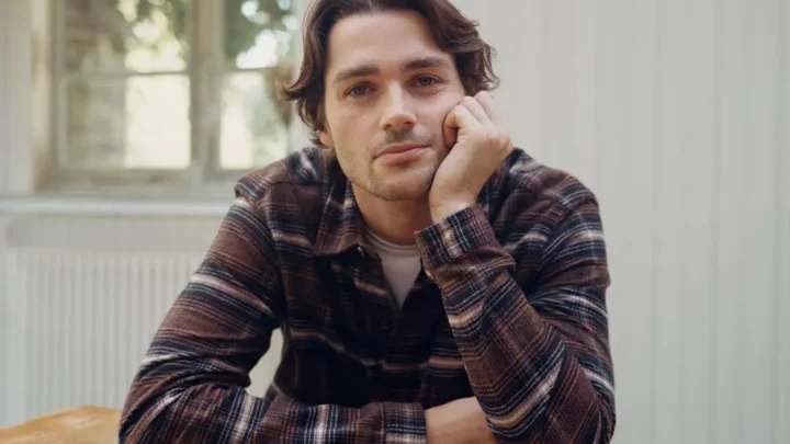 Jack Harries Biography: Wife, Age, YouTube, Net Worth, Movies, Parents, Height, Home, Instagram