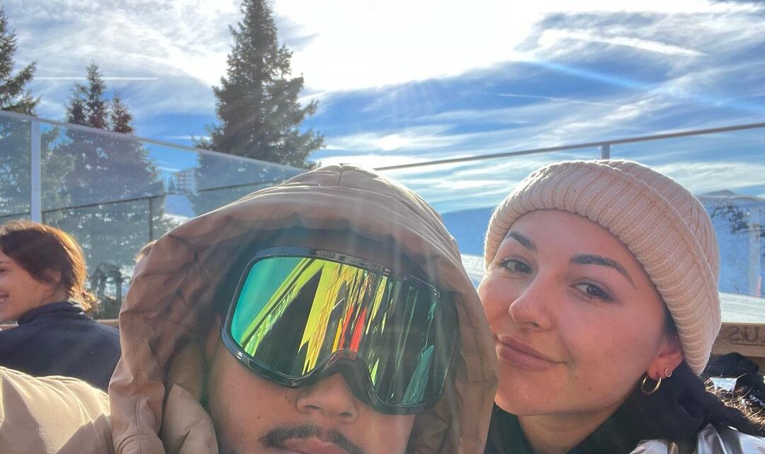 Glen Thomson Biography: Age, Height, Net Worth, Tour Manager, Job, Twitter, Relationship with Anna Paul, Girlfriend Glen Thomson Biography: Age, Height, Net Worth, Tour Manager, Job, Twitter, Relationship with Anna Paul, Girlfriend