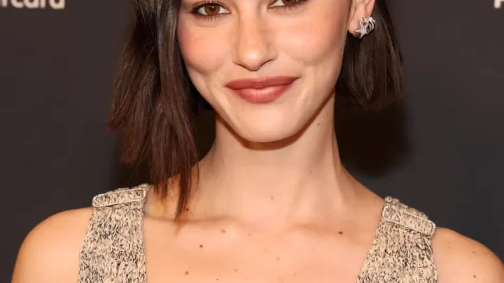 Gracie Abrams Biography: Boyfriend, Height, Age, Instagram, University, Net Worth, Songs