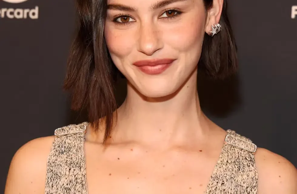 Gracie Abrams Biography: Boyfriend, Height, Age, Instagram, University, Net Worth, Songs