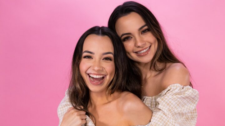 Veronica Merrell Biography: Twin Sister, Boyfriend, Height, Age, Net Worth, Movies, Parents