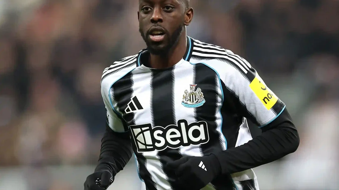 Yoane Wissa Biography: Wife, Net Worth, Salary, Age, Parents, Stats, FIFA, Games, Wiki