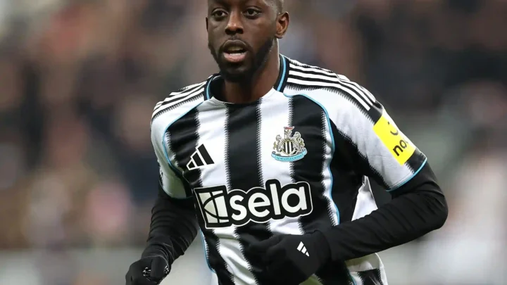 Yoane Wissa Biography: Wife, Net Worth, Salary, Age, Parents, Stats, FIFA, Games, Wiki