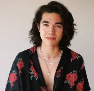 Conan Lee Gray Biography: LGBTQ, Age, Net Worth, Songs, Wikipedia, Pictures