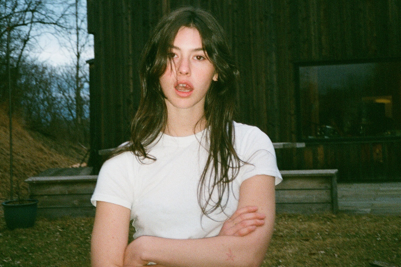 Gracie Abrams Biography: Boyfriend, Height, Age, Instagram, University ...