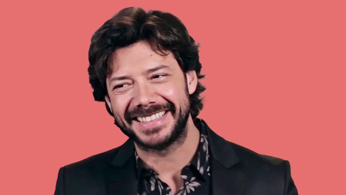Alvaro Morte Biography: Movies, Wife, Age, Net Worth, Children Alvaro Morte Biography: Movies, Wife, Age, Net Worth, Children