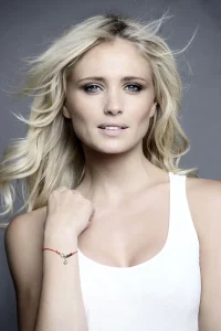 Yfke Sturm Biography: Net Worth, Husband, Wikipedia, Age, Instagram, Children, Height