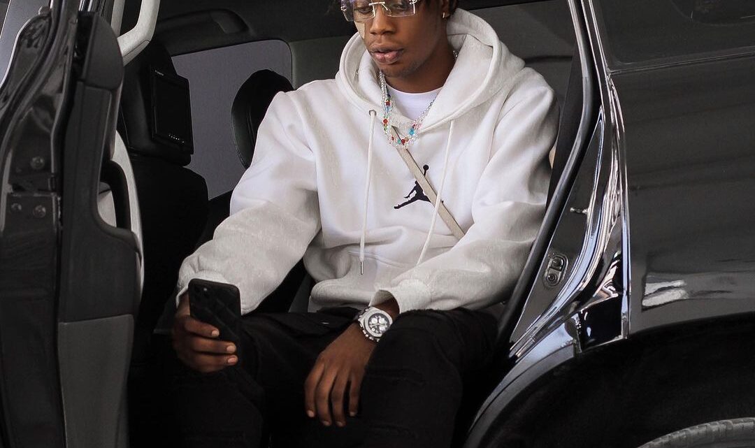 Ayox Biography: Songs, Age, Net Worth, Record Label, Wikipedia, EP Albums, Girlfriend Ayox Biography: Songs, Age, Net Worth, Record Label, Wikipedia, EP Albums, Girlfriend