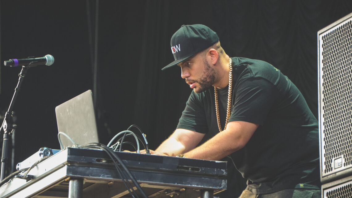 DJ Drama Biography: Songs, Parents, Age, Girlfriend, Net Worth, Albums, Wikipedia, Photos DJ Drama Biography: Songs, Parents, Age, Girlfriend, Net Worth, Albums, Wikipedia, Photos
