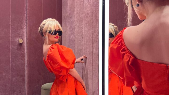 Emily Alyn Lind Biography: Net Worth, Parents, Age, Movies, TV Shows, Height, Boyfriend, Teeth, Relationships