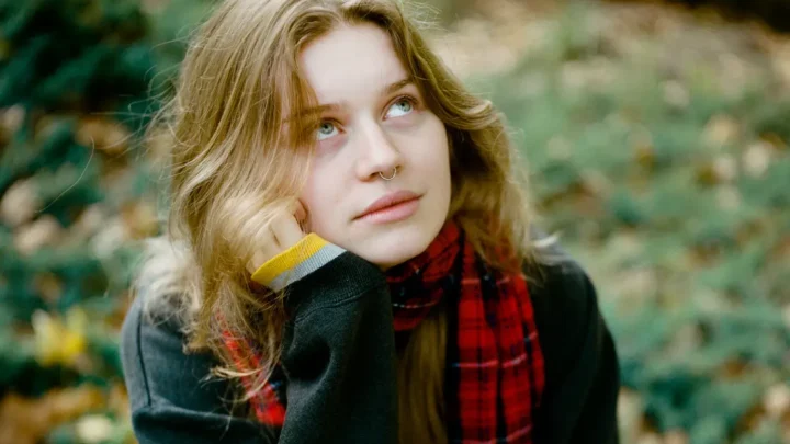 Girl in Red Biography: Age, Songs, LGBTQ+, Net Worth, Albums, Wikipedia, Parents, Photos