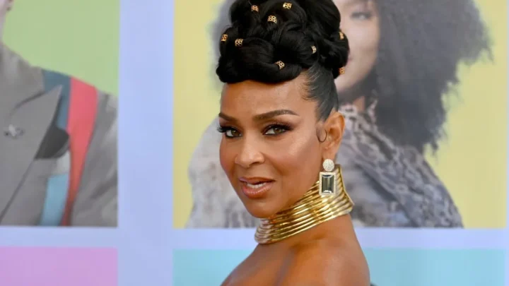 LisaRaye McCoy Biography: Net Worth, Spouse, Age, Daughter, Siblings, Parents, Movies, TV Shows