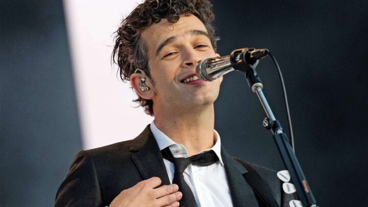 Matty Healy Biography: Age, Net Worth, Songs, Wikipedia, Girlfriend, Instagram, Pictures