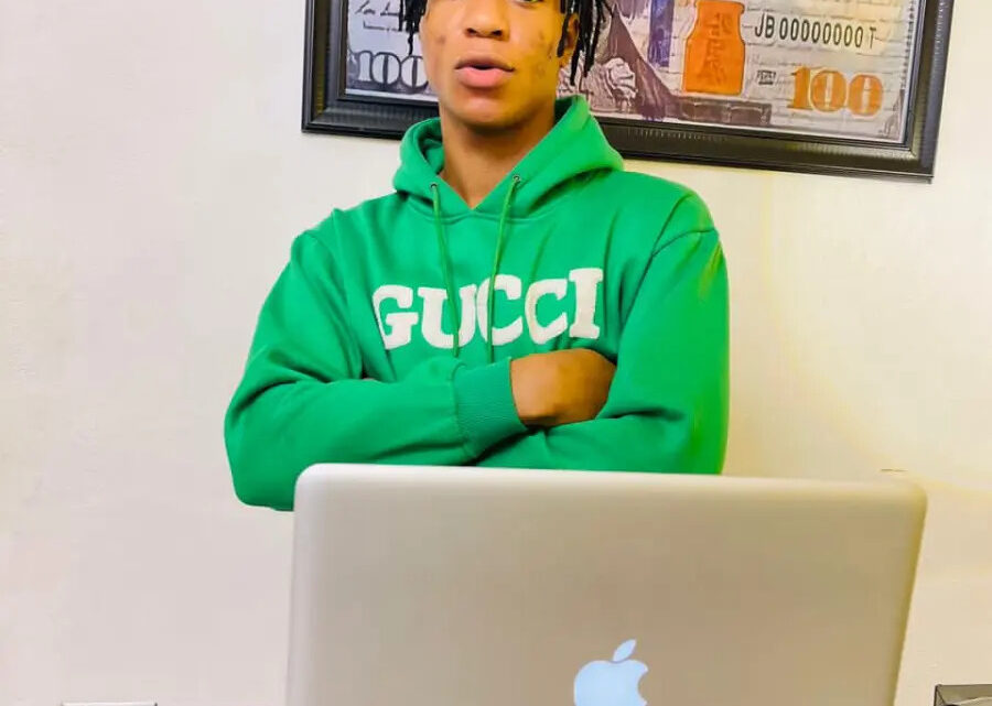 Naira Marley’s Marlian DJ Splash Biography: Age, Parents, Songs, Net Worth, Instagram, Wikipedia Naira Marley’s Marlian DJ Splash Biography: Age, Parents, Songs, Net Worth, Instagram, Wikipedia