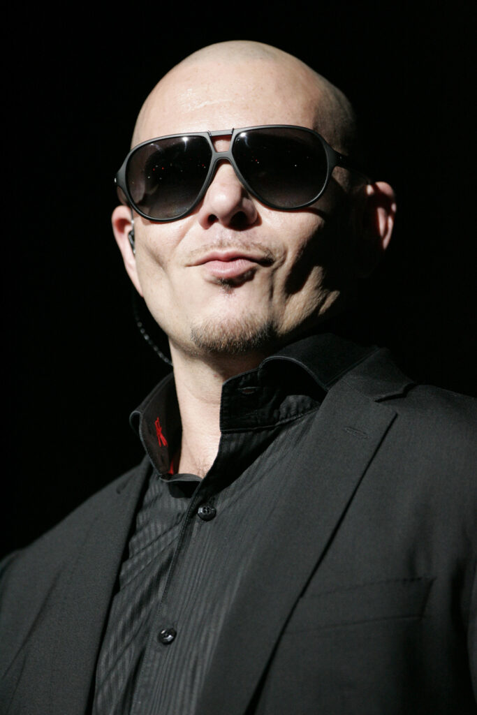 Pitbull Biography Age, Net Worth, Awards, Songs, Girlfriend, Albums, Wife,