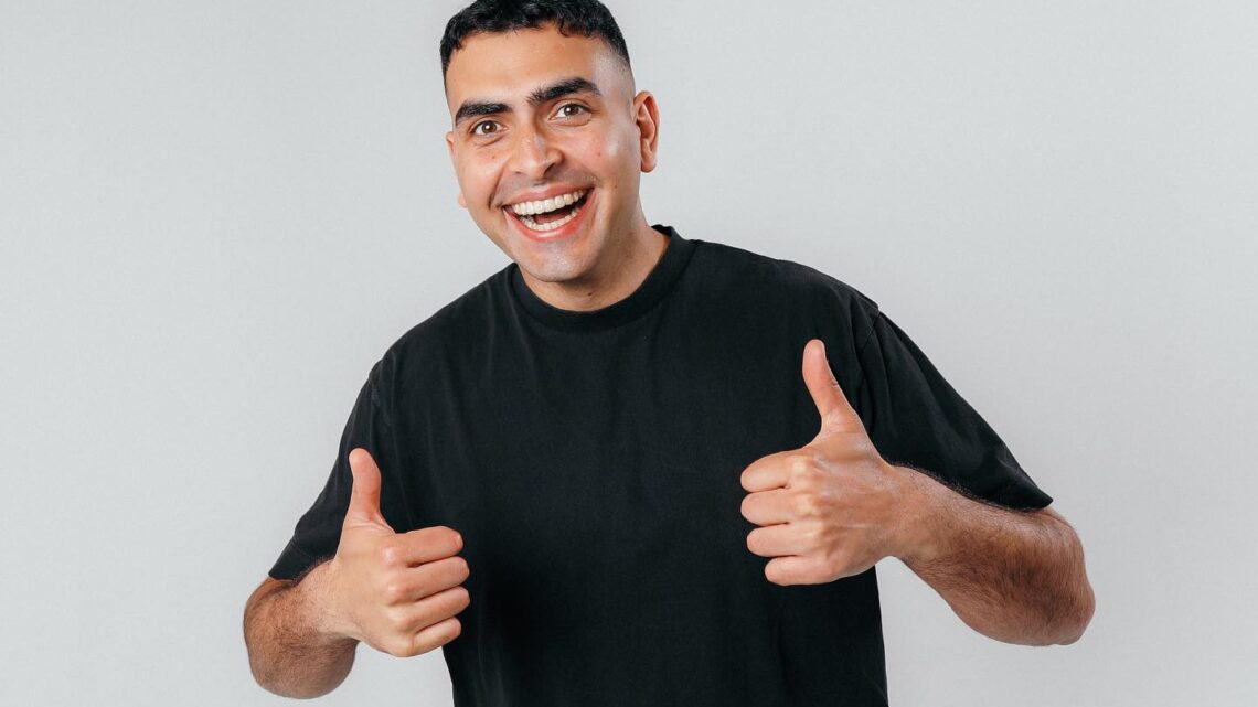 Sammy Virji Biography: Girlfriend, Net Worth, Songs, Age, Tickets, Tour, Website, Genre Sammy Virji Biography: Girlfriend, Net Worth, Songs, Age, Tickets, Tour, Website, Genre