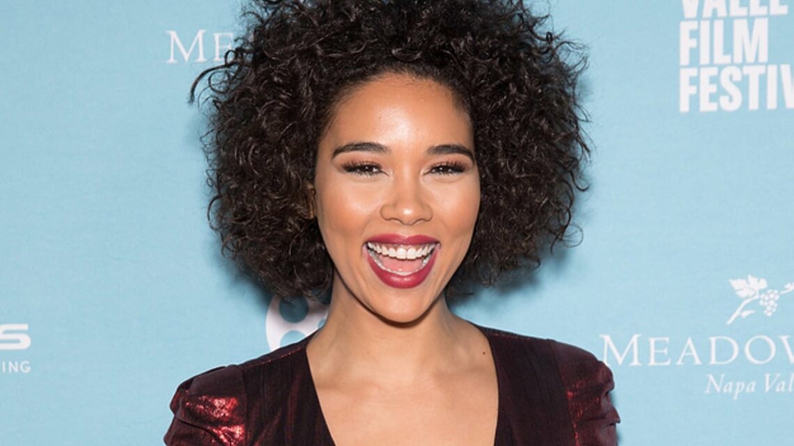 Alexandra Shipp Biography: Age, Net Worth, Husband, Instagram, Wikipedia, Movies, Pictures