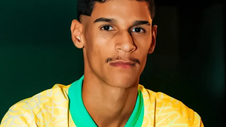 Iran Ferreira Biography: Club, Net Worth, Age, Height, Stats, Salary, Wikipedia, Girlfriend