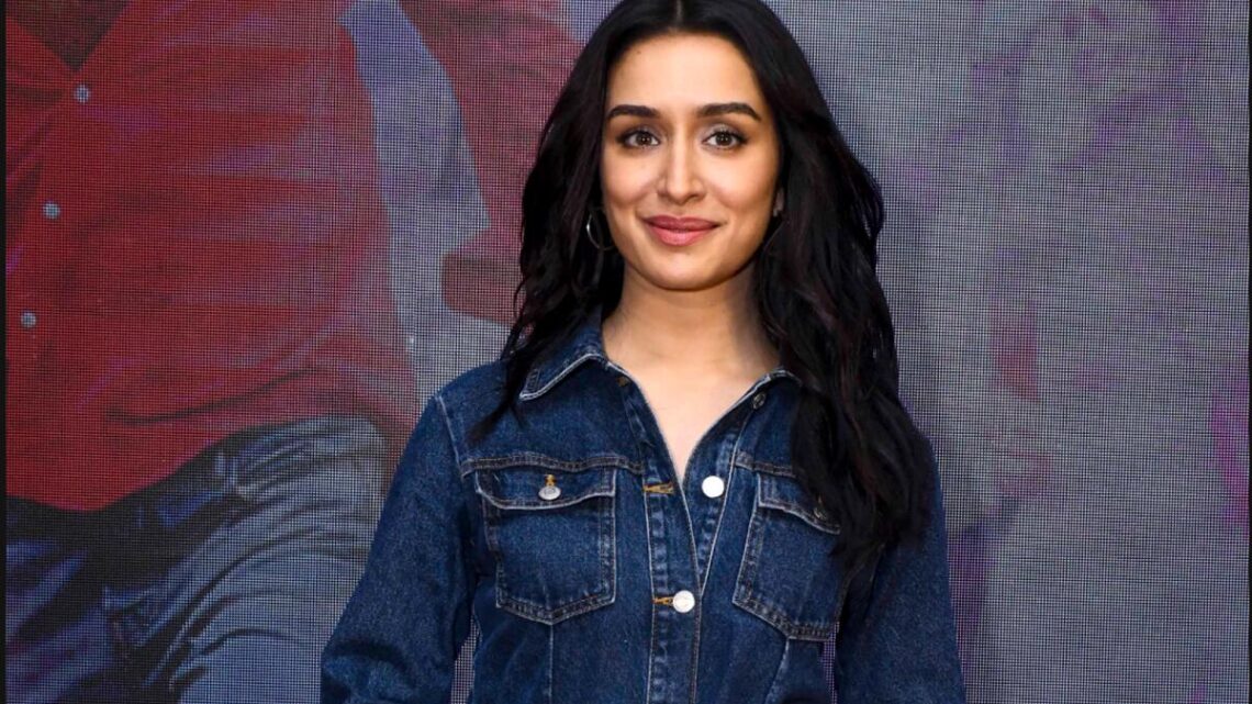 Shraddha Kapoor Biography: Parents, Husband, Age, Movies, Net Worth, Siblings, Wikipedia, IMDB Shraddha Kapoor Biography: Parents, Husband, Age, Movies, Net Worth, Siblings, Wikipedia, IMDB