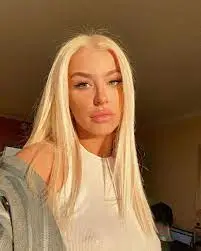 Tana Mongeau Biography: Songs, Movies, Net Worth, YouTube, Boyfriend, Age, Parents