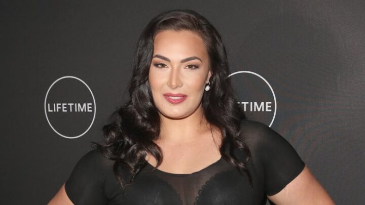 Steven Seagal’s Daughter, Annaliza Seagal Biography: Age, Movies, Net Worth, Height, Husband, Instagram