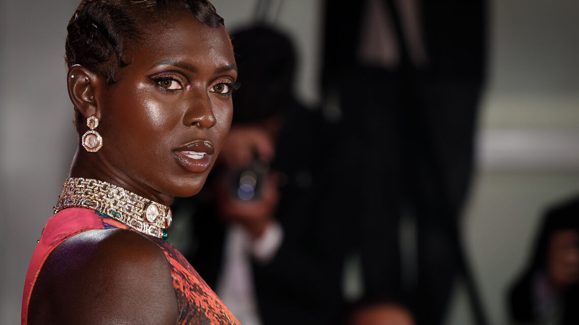 Jodie Turner-Smith Biography: Spouse, Net Worth, Height, Age, Wikipedia, Movie, Instagram, Twitter Jodie Turner-Smith Biography: Spouse, Net Worth, Height, Age, Wikipedia, Movie, Instagram, Twitter