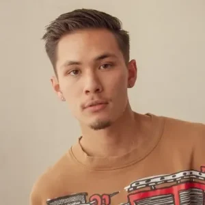 Carter Reynolds Biography: Age, Songs, Net Worth, Girlfriend, Height, Instagram, YouTube