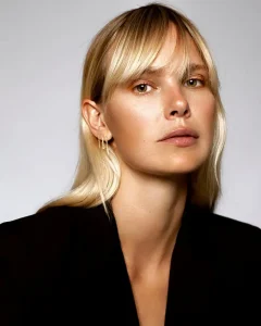 Dewi Driegen Biography: Husband, Net Worth, Height, Age, Parents, Siblings