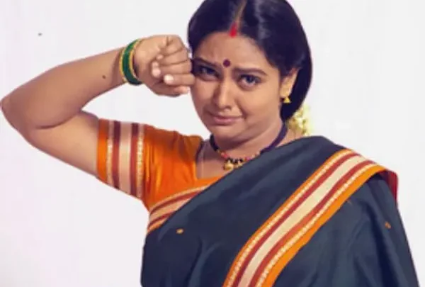 Girija Shruti Biography: Husband, Age, Net Worth, Wikipedia, Movies, Politics, Family, Pictures