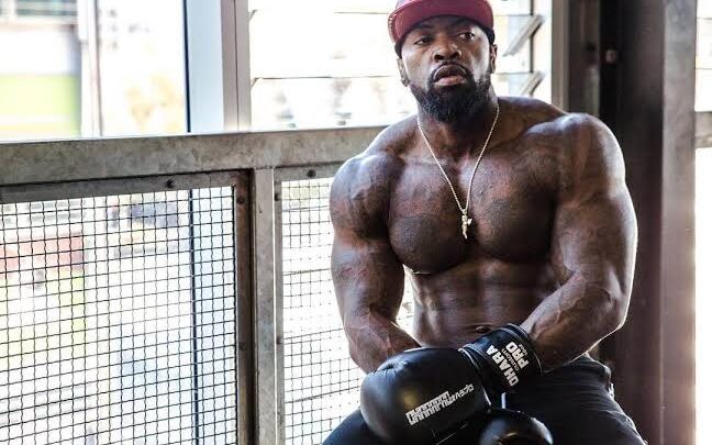 Mike Rashid Biography: Net Worth, Height, Girlfriend, Age, Wife, Record, Trainer, Parents, Instagram