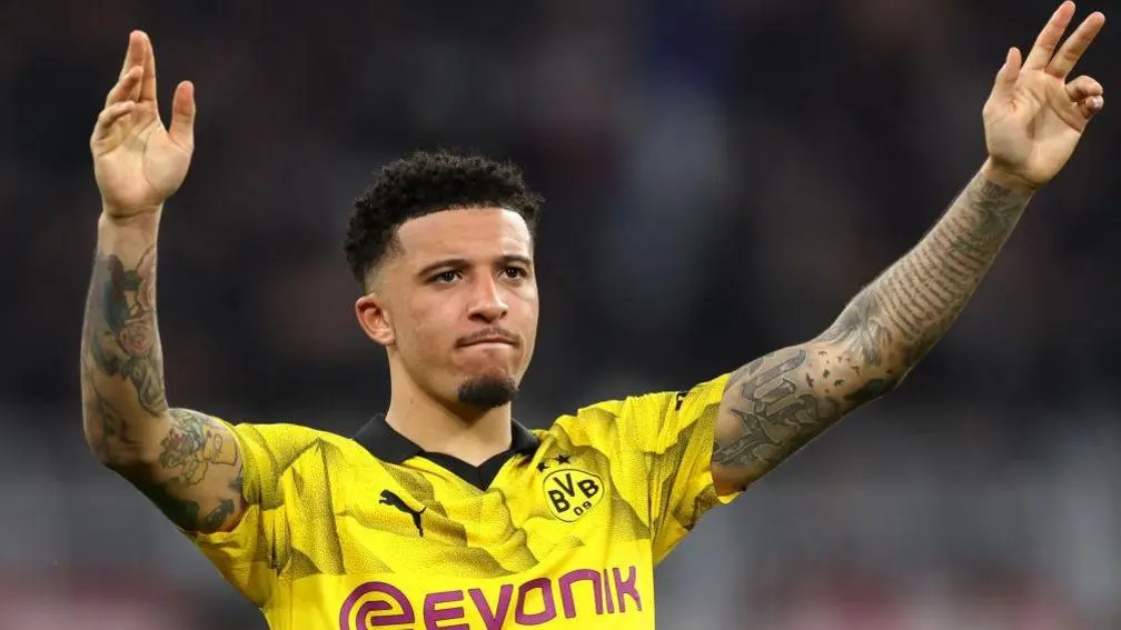 Jadon Sancho Biography: Wife, Salary, Age, Daughter, Net Worth, Stats, Parents, Family, Transfer News