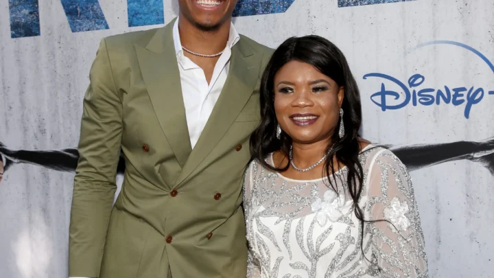 Giannis Antetokounmpo’s mother, Veronica Antetokounmpo Biography: Net Worth, Husband, Children, Age, Siblings, Photos
