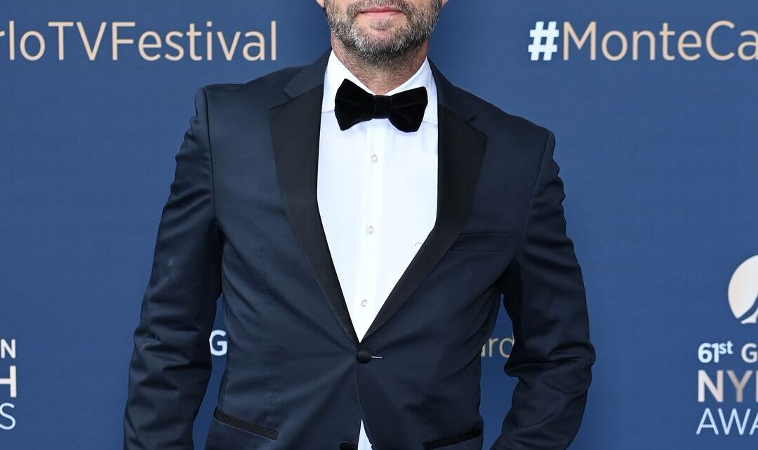 Jason Priestley Biography: Net Worth, Wife, Movies, Age, Height, TV Shows, Accident, Children Jason Priestley Biography: Net Worth, Wife, Movies, Age, Height, TV Shows, Accident, Children