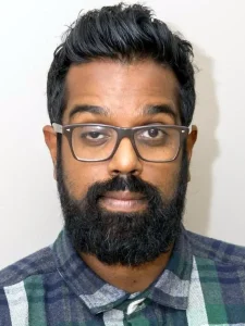 Romesh Ranganathan Biography: Age, Net Worth, Wife, Children, Siblings, Family, Height, Wikipedia, Pictures