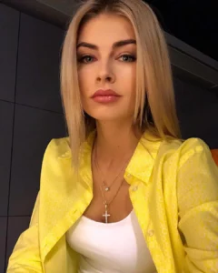 Oleksandr Zinchenko’s wife, Vlada Sedan Biography: Age, Net Worth, Husband, Children, Boyfriend, Height, Pictures, Instagram