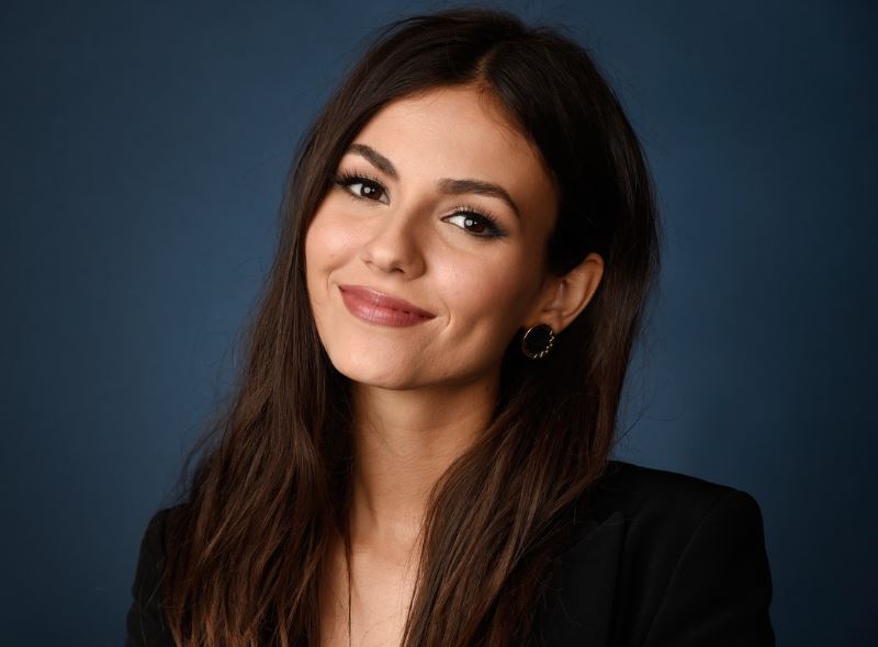 Victoria Justice Biography: Net Worth, Age, Movies, Awards, Husband ...