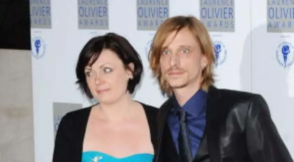 Mackenzie Crook’s wife, Lindsay Crook Biography: Net Worth, Birthday, Instagram, Age, Wikipedia, Spouse, Wedding, Children