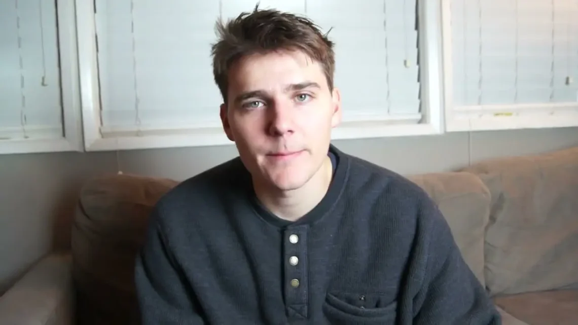 Alex Ernst Biography: Height, Age, Girlfriend, Net Worth, Instagram, Twitter, TikTok, Wikipedia, The Vlog Squad