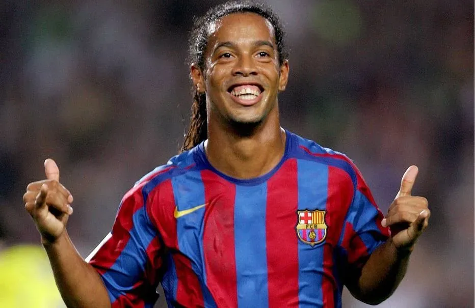 Ronaldinho Gaúcho Biography: Age, Son, Wife, Net Worth, Salary, Career Goals, Stats, Height