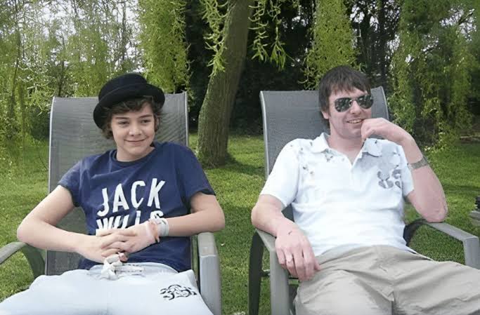 Harry Styles’ brother, Mike Twist Biography: Net Worth, Age, Wikipedia, Girlfriend, Instagram, Height, Siblings