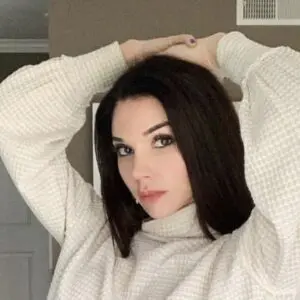 Scott Adams’ wife Kristina Basham Biography: Age, Height, Boyfriend, Net Worth, Nationality, Instagram